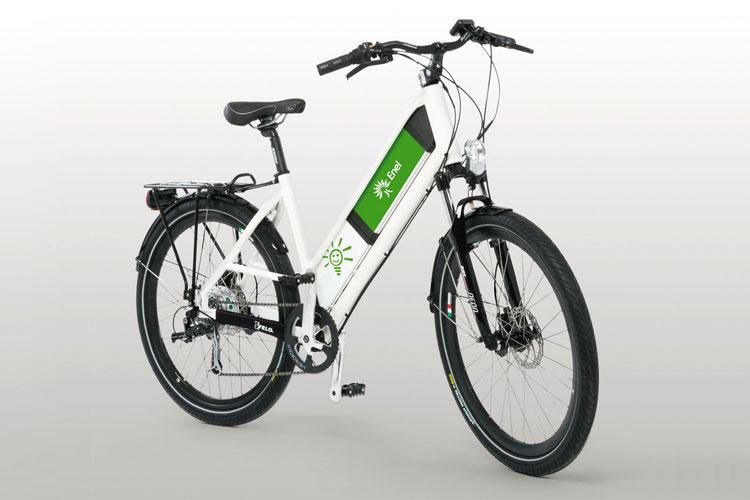 Una foto della bici elettrica UMB-1 di Move Your Life per Enel Energia