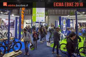 foto della fiera EICMA con l'area ebike dedicata