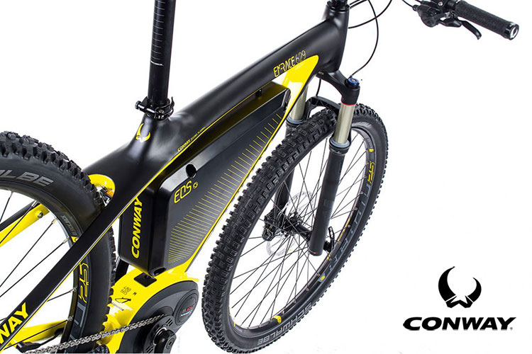 Una bicicletta elettrica Conway EMR 629 Premium del 2017