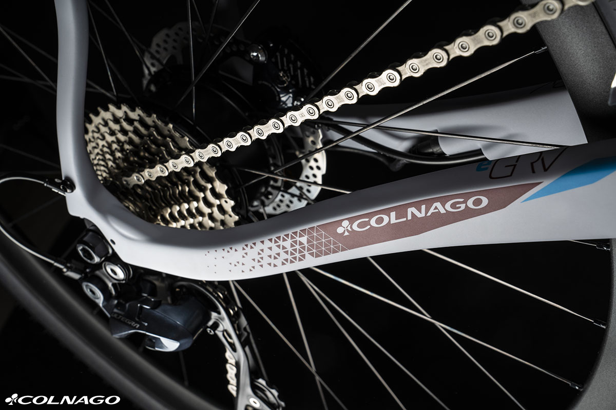 La trasmissione Shimano montata sulla bici ebike Colnago eGRV 2020