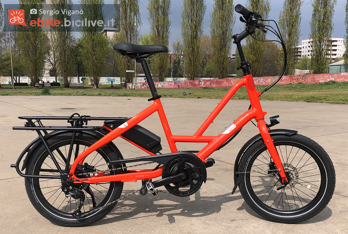 La nuova bici elettrica cargo Tern Quick Haul D8 2022 testata da BiciLive