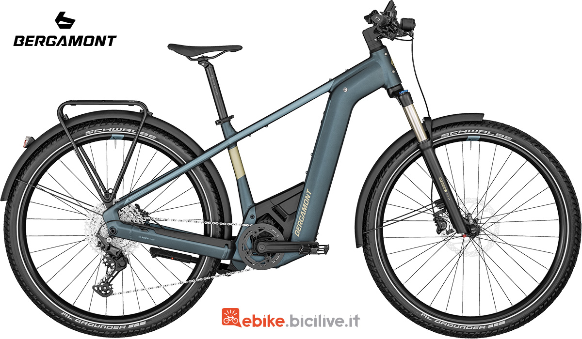 La nuova bici elettrica da trekking Bergamont E Revox Premium Pro EQ 2022