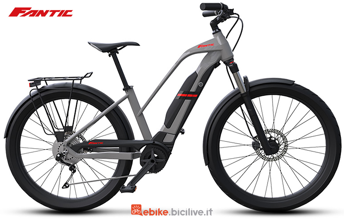 La nuova bici elettrica da trekking Fantic Sevendays Living Easy 2022