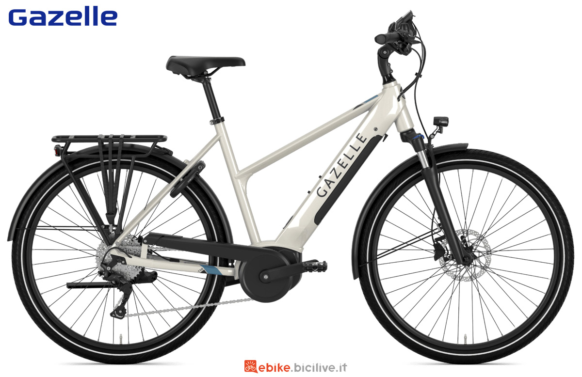 Una bici a pedalata assistita Gazelle Medeo T10 HMB 2022