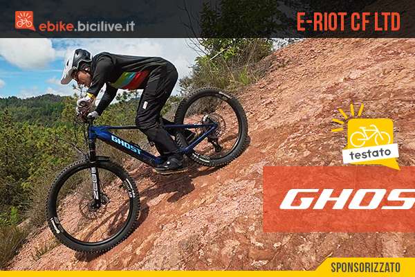 Foto di Claudio Riotti durante il test della e-MTB GHOST E-RIOT CF LTD 2025.