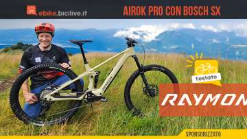 Foto di Claudio Riotti durante il test della eMTB Raymon AIROK PRO sul monte Mottarone in Piemonte